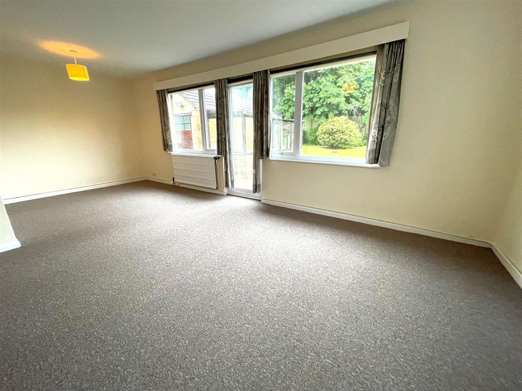 Property photo 3 of 13 2.Jpg