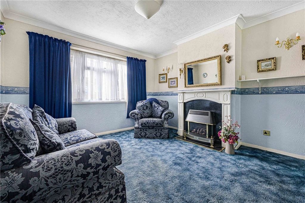 Property photo 3 of 24 Picture No. 33