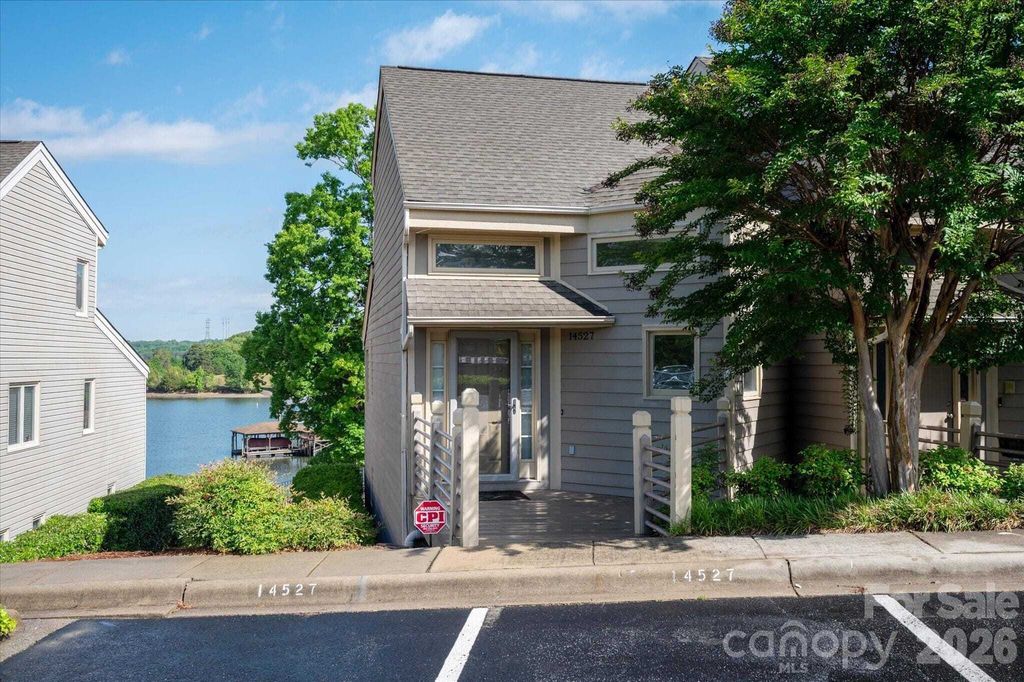 Property photo 2 of 32 <Alttext/>