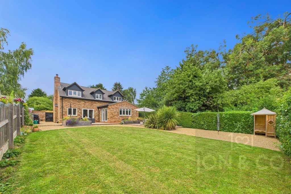 Property photo 3 of 38