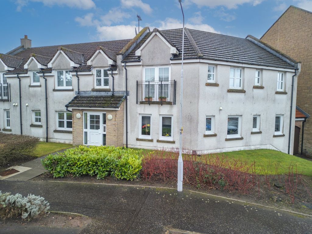 Property photo 1 of 21