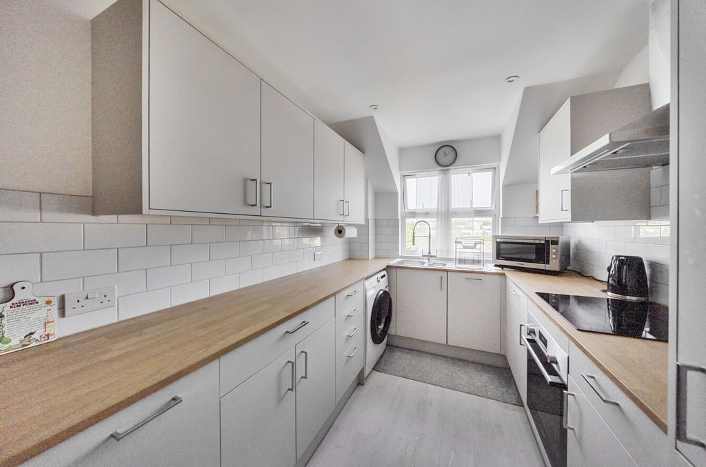 Property photo 3 of 13 1477620-1-6A3d1d7...