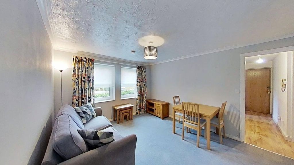 Property photo 3 of 21 Photo 3