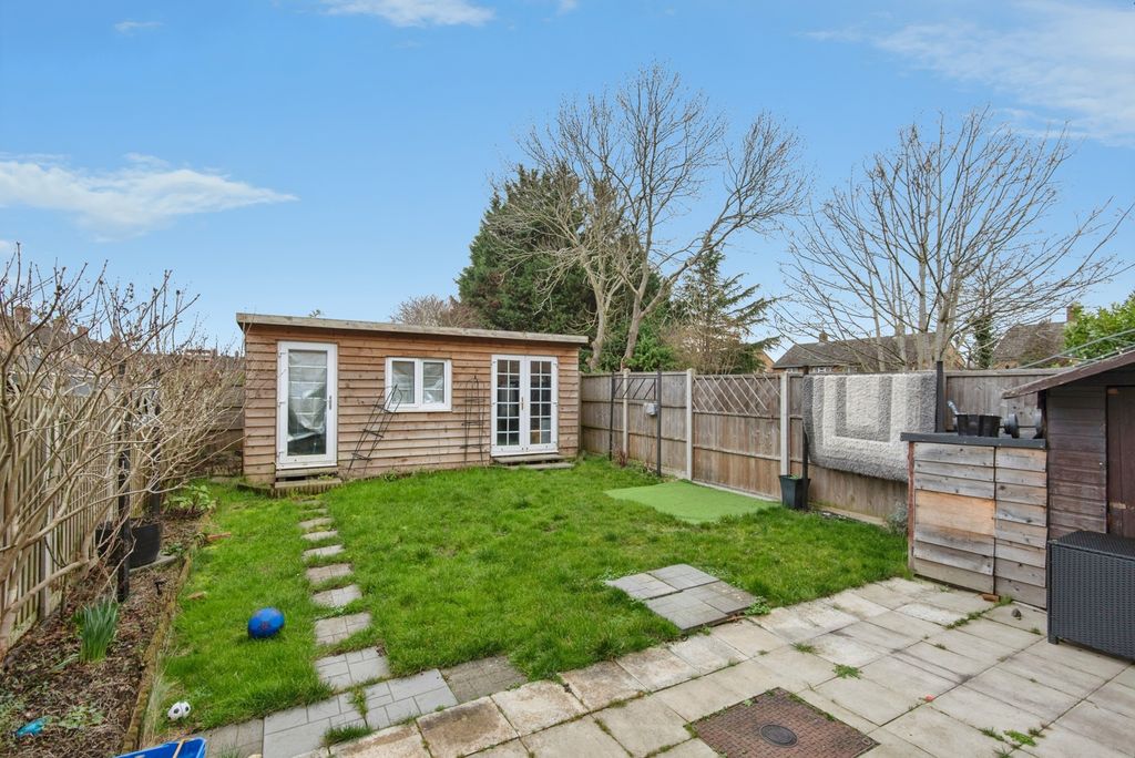 Property photo 2 of 19 Rear Aspect