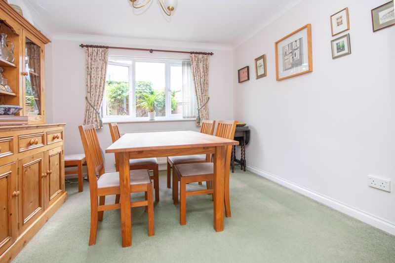 Property photo 3 of 16 Photo 9