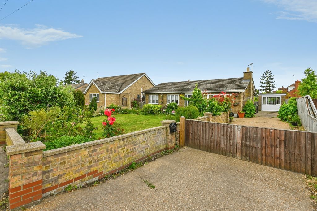 Property photo 2 of 18