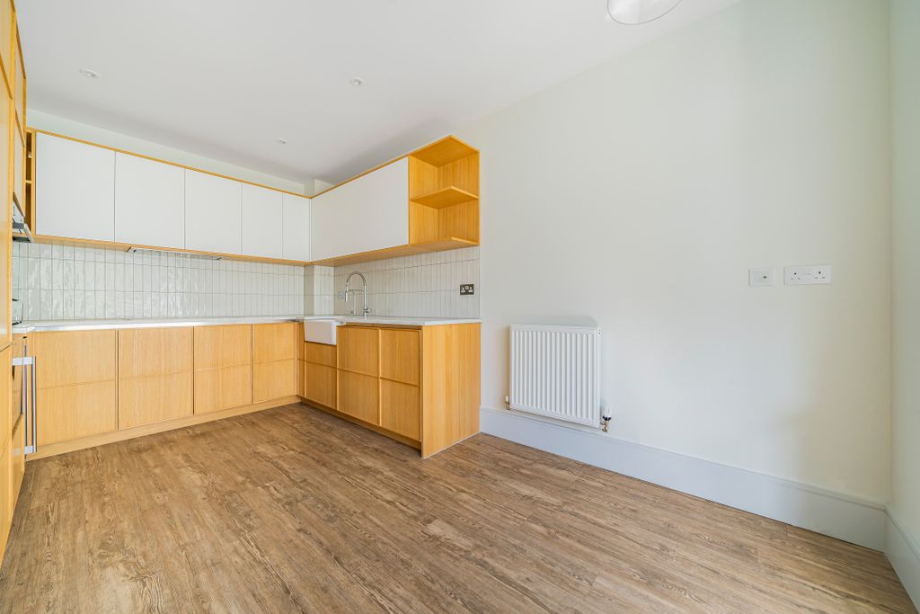 Property photo 3 of 17 2