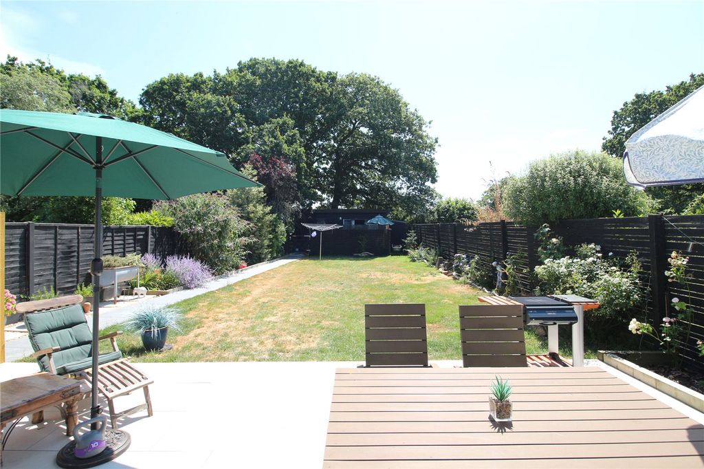 Property photo 2 of 16 Picture No. 44