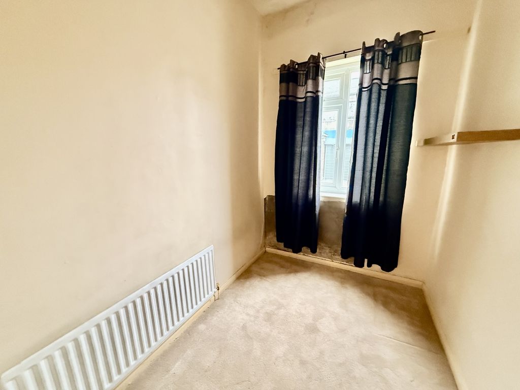 Property photo 3 of 4 Img_9555
