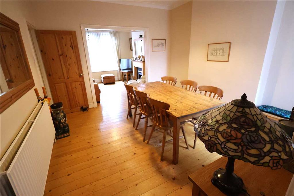 Property photo 2 of 16 Dining Room