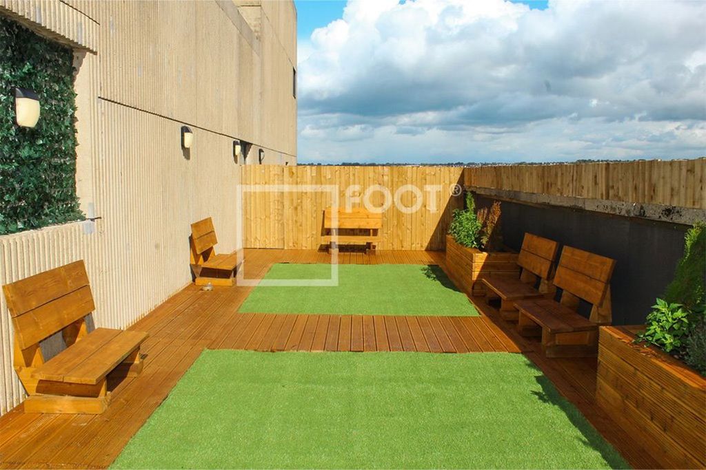 Property photo 3 of 42