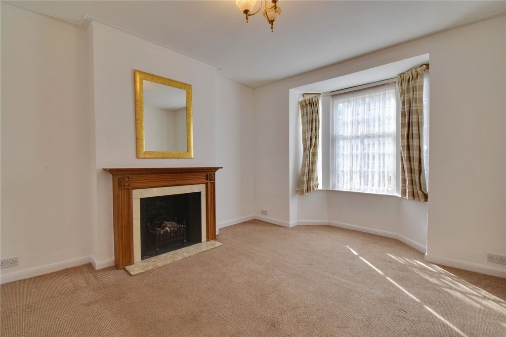 Property photo 2 of 8 Picture No. 02