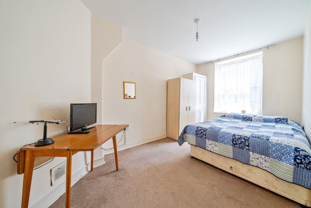 Property photo 3 of 13 Picture No. 04