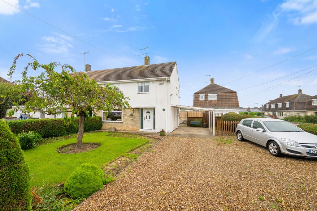 Property photo 1 of 21