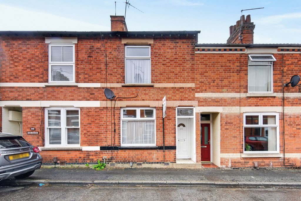 Property photo 1 of 15