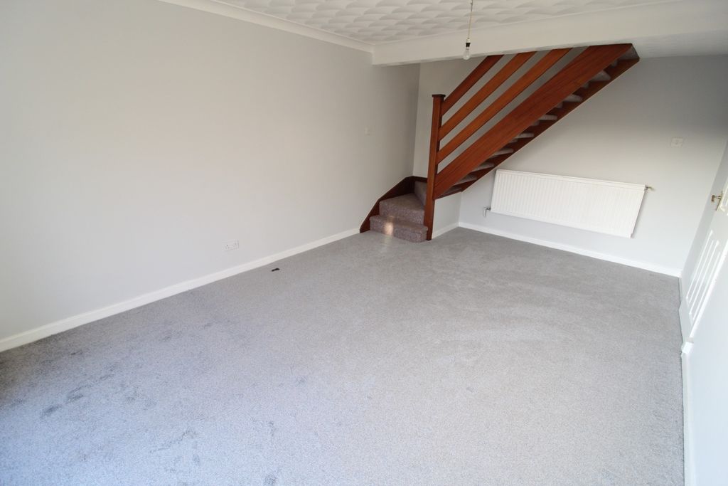 Property photo 3 of 10 1161923