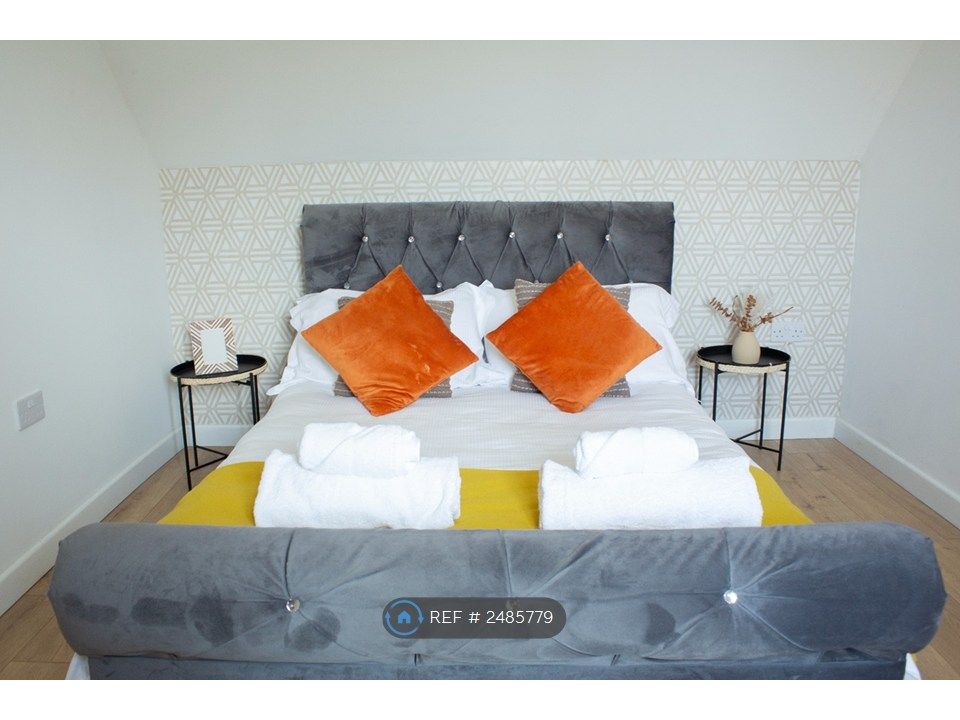 Property photo 2 of 26 Spacious Double Bedroom By Mesh Accommodation