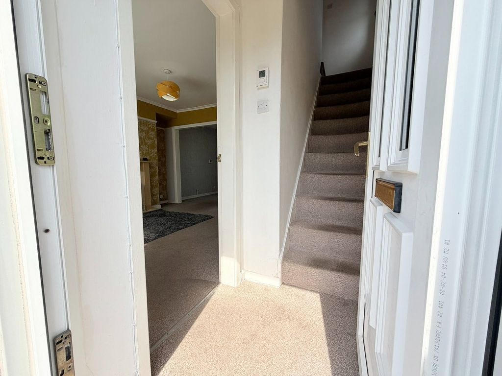 Property photo 2 of 23