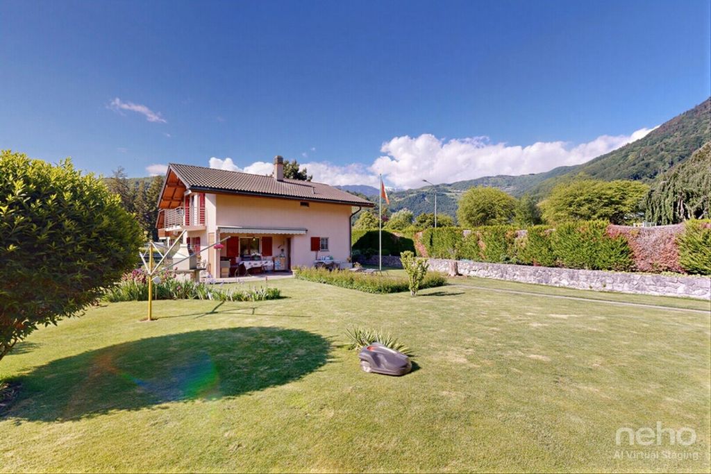 Property photo 2 of 3