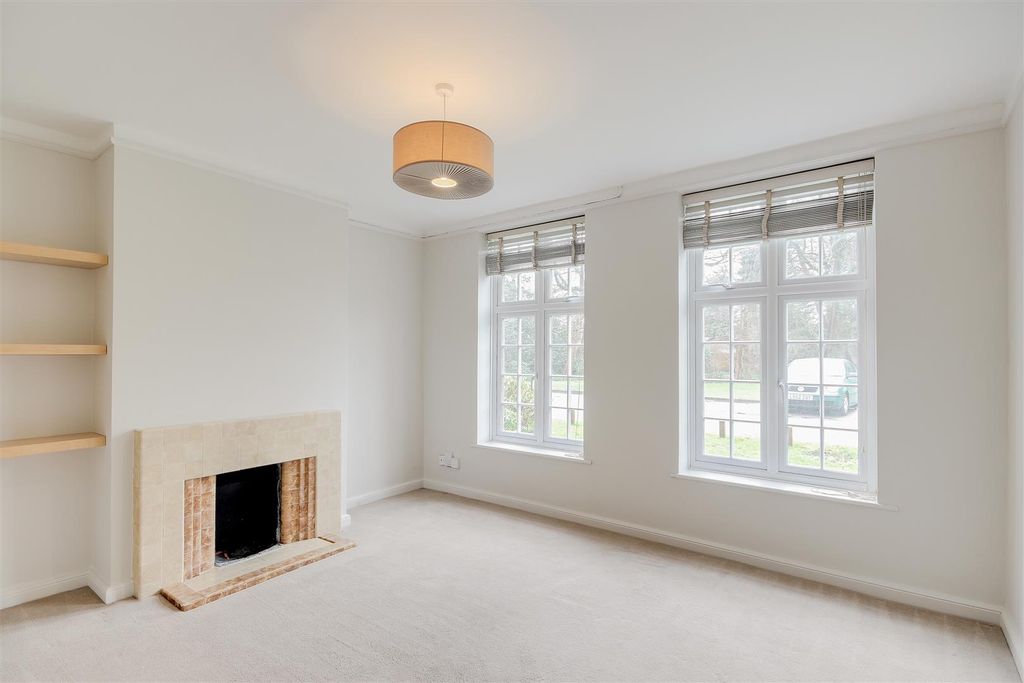 Property photo 2 of 7 Highres2213804.Jpg
