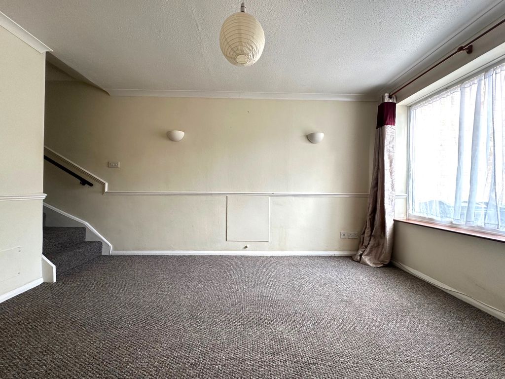Property photo 3 of 9 Image