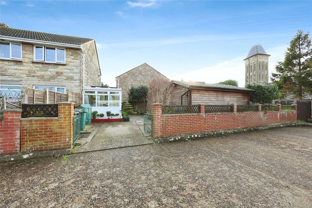 Property photo 2 of 21 Picture No. 20