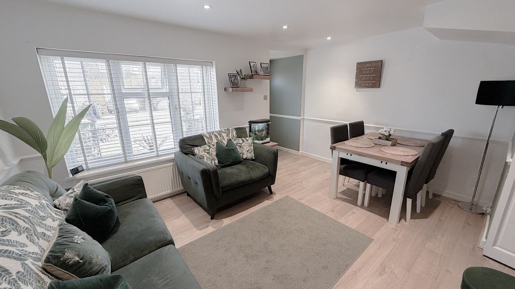 Property photo 2 of 29 Not Specified