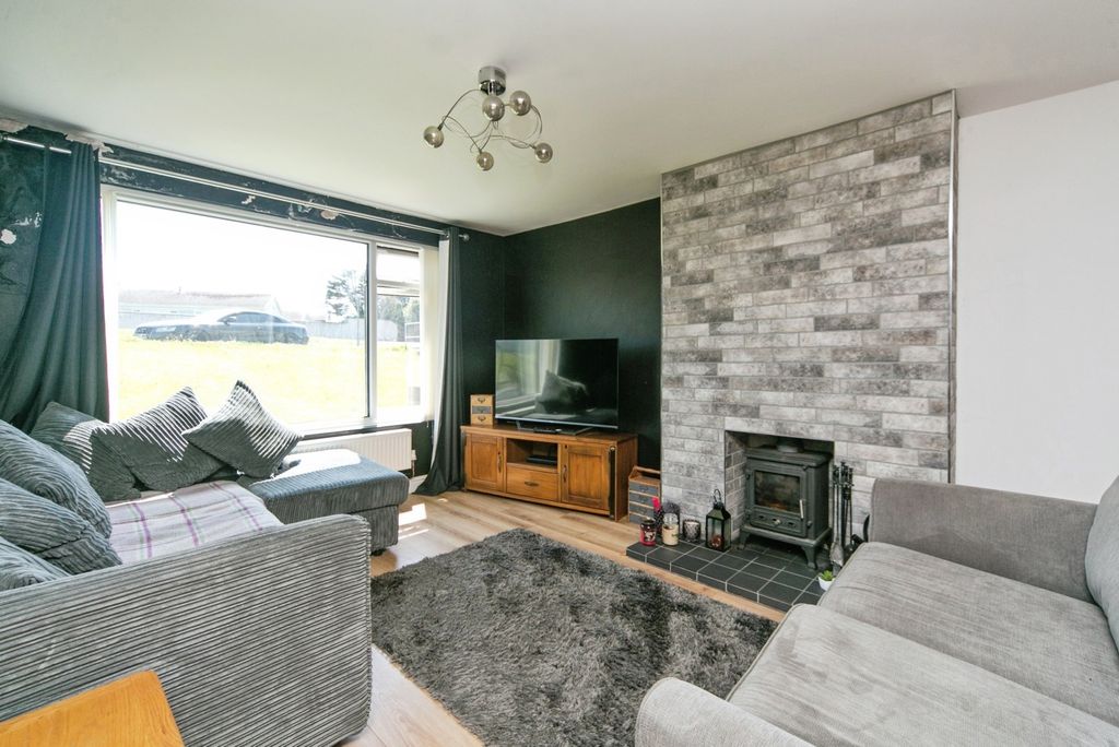 Property photo 3 of 14 Pbox-Img.Jpg