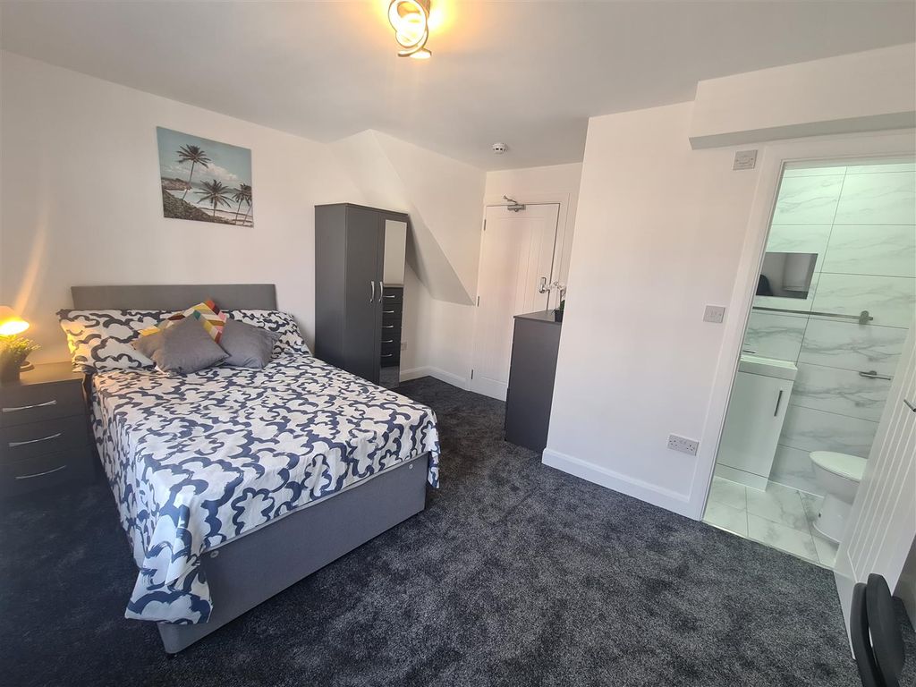 Property photo 3 of 6 20240813_144930.Jpg