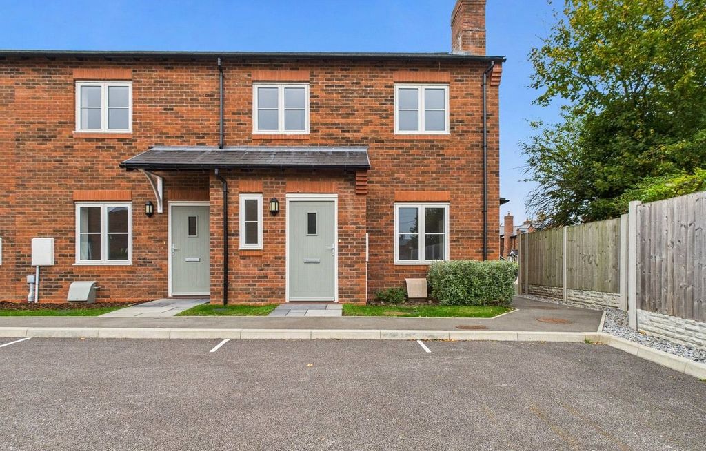 Property photo 1 of 10 Picture No. 05