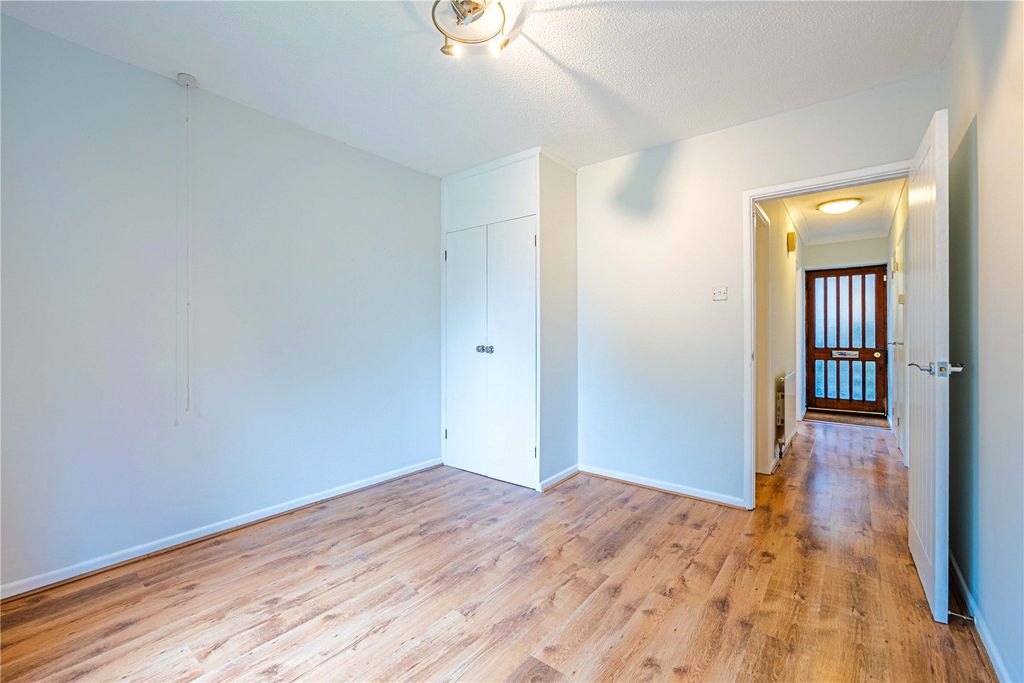 Property photo 3 of 10 Picture No. 09
