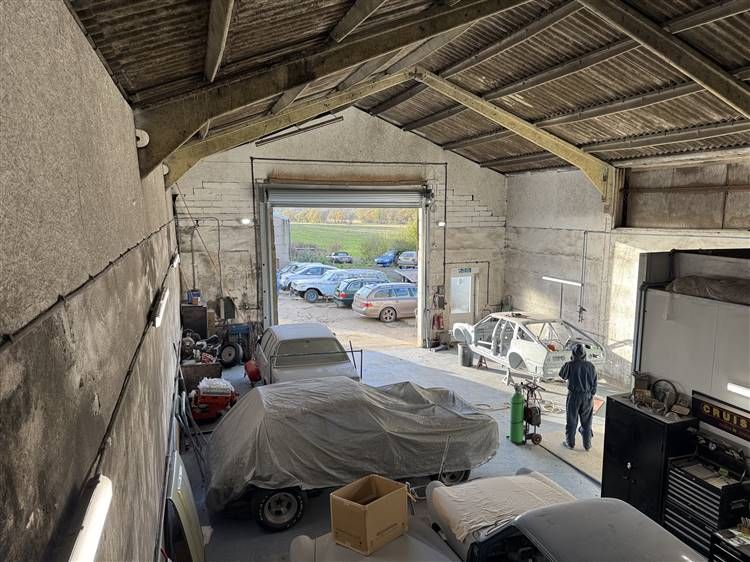 Property photo 3 of 8