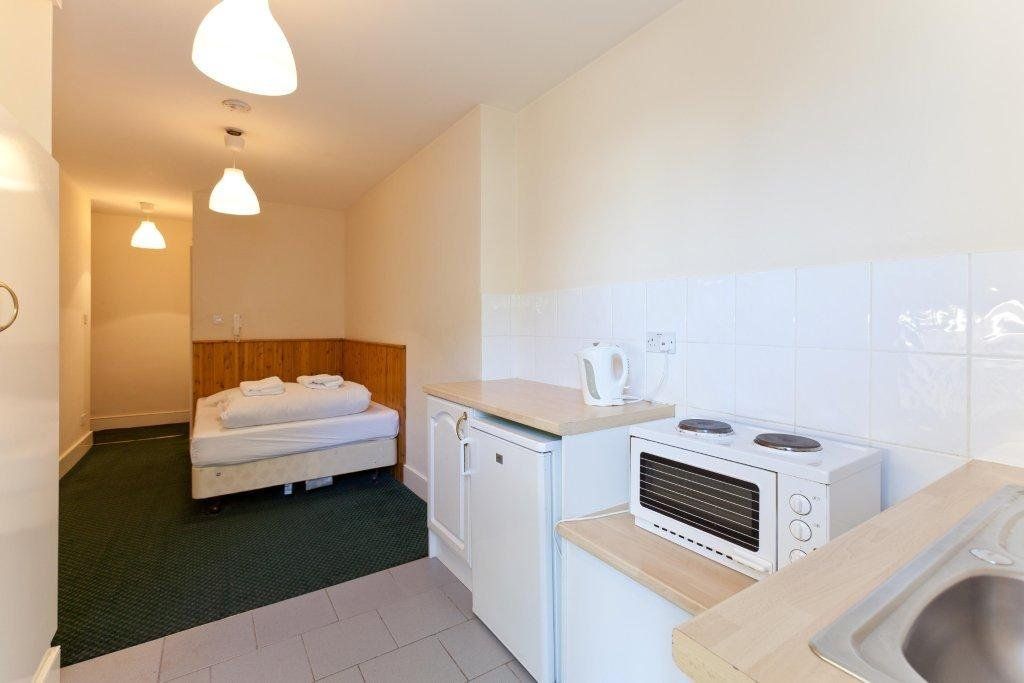 Property photo 2 of 3