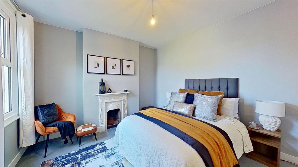 Property photo 2 of 14 11A-Isis-Street-04142026_161532.Jpg