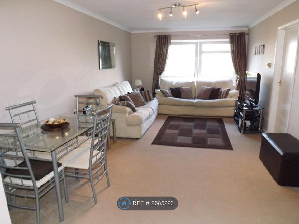 Property photo 2 of 7