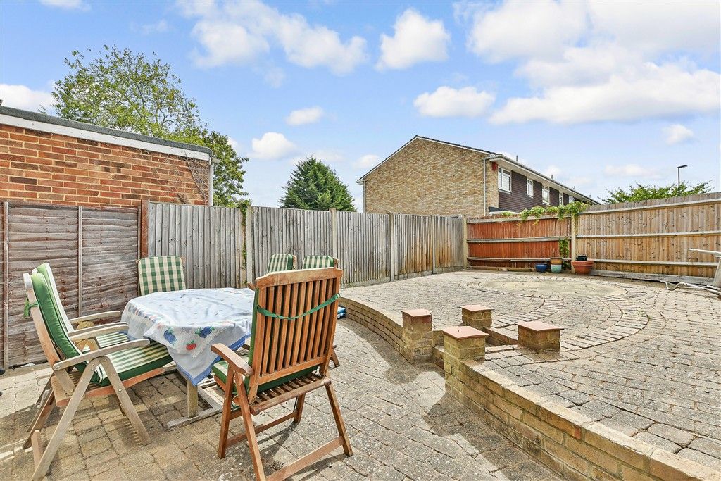 Property photo 1 of 12 Patio / Decking