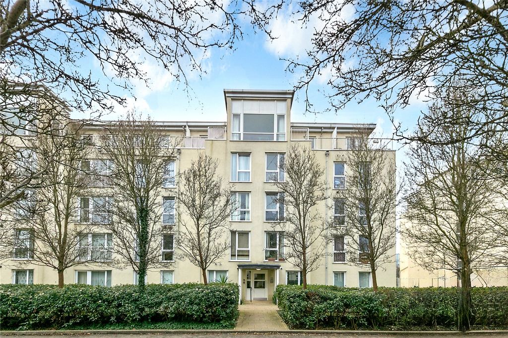 Property photo 1 of 8 Picture No. 01