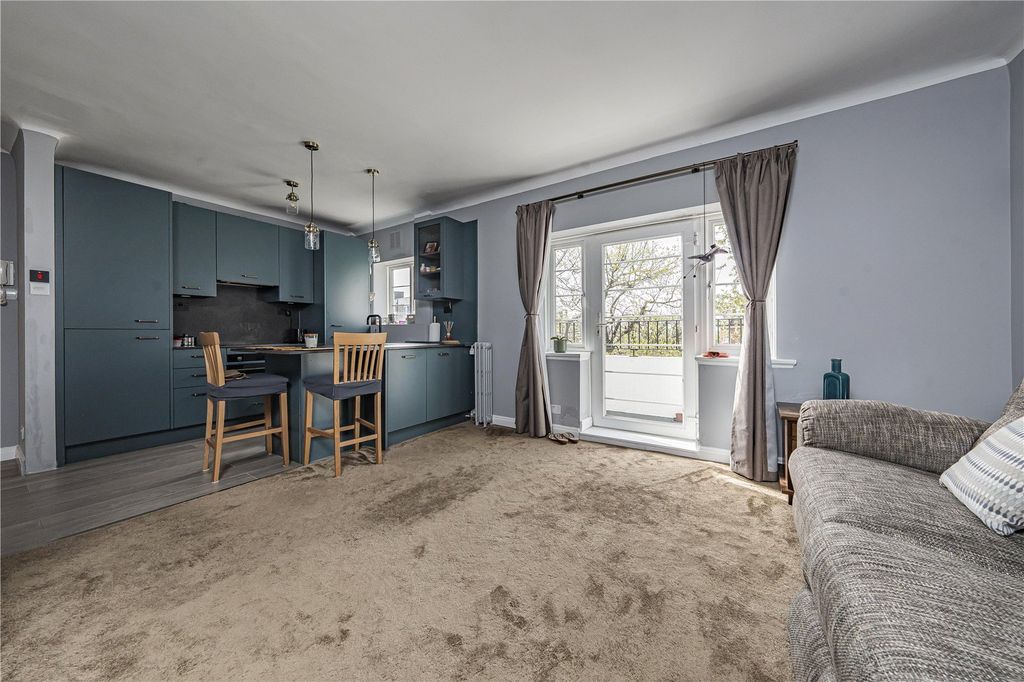 Property photo 3 of 11 Picture No. 11