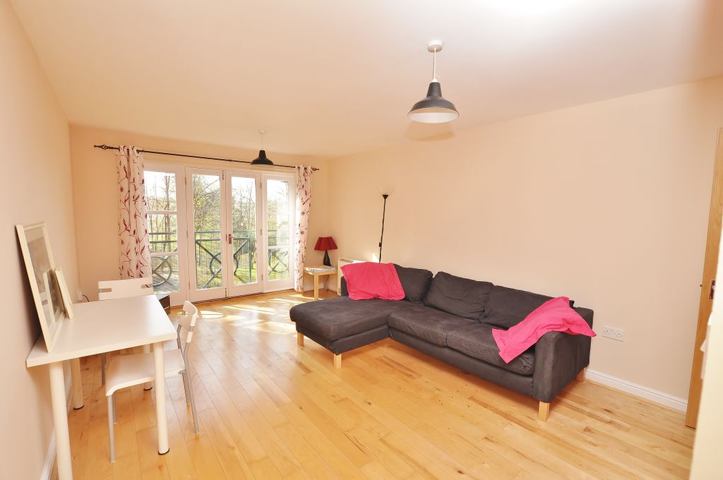 Property photo 2 of 8 Photo 05