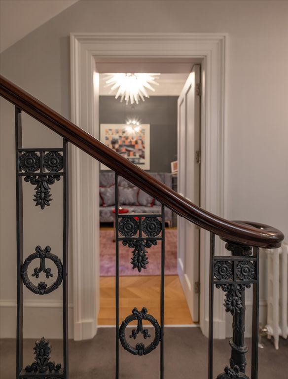 Property photo 3 of 14 Image