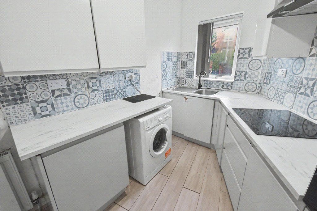Property photo 2 of 10 Picture No. 04