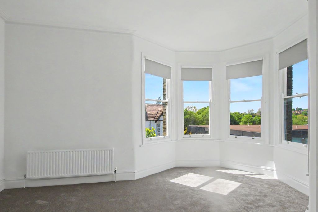 Property photo 2 of 12 2.Jpg