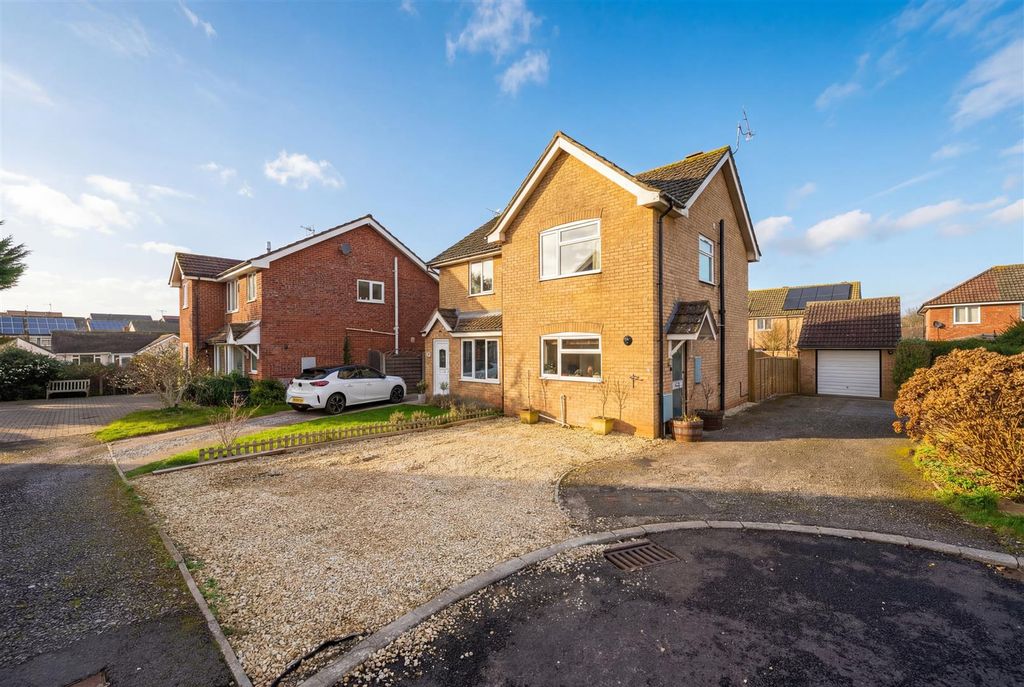 Property photo 1 of 14 Front Elevation