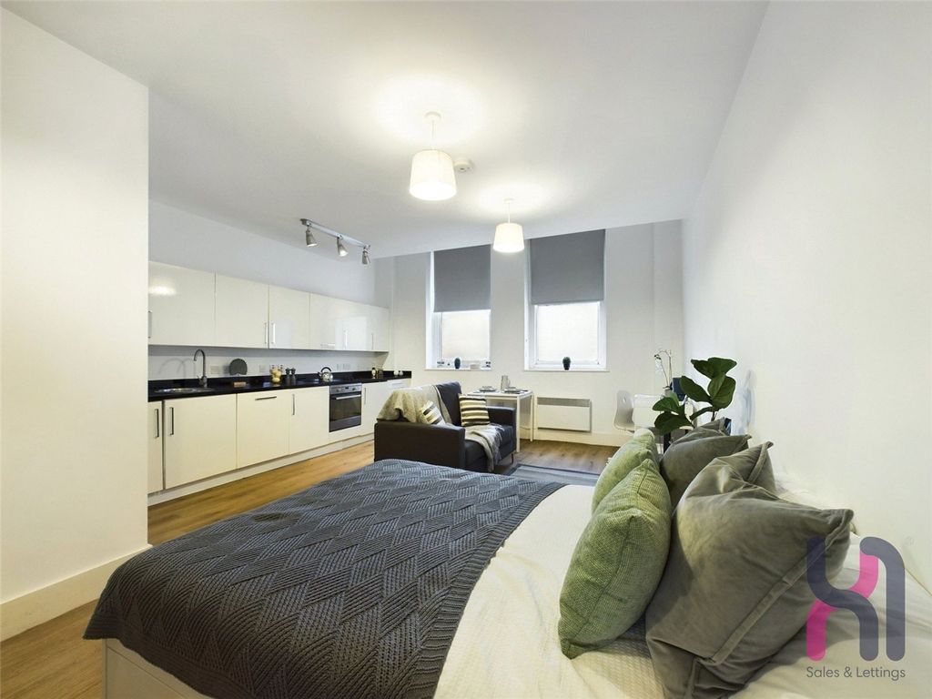 Property photo 2 of 11