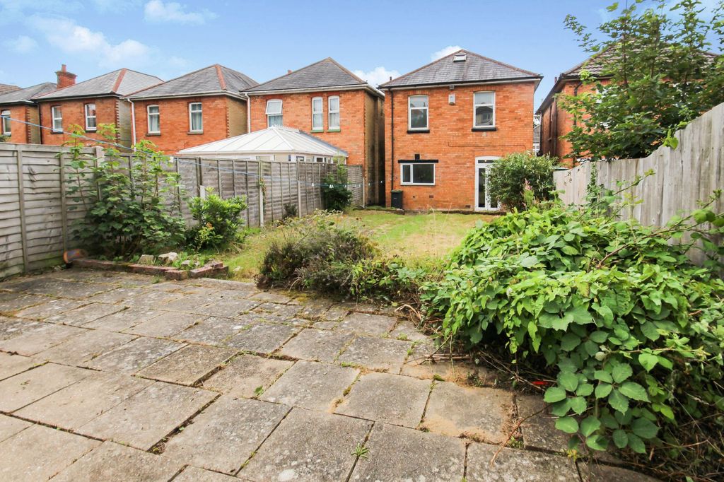 Property photo 2 of 11 Photo 10