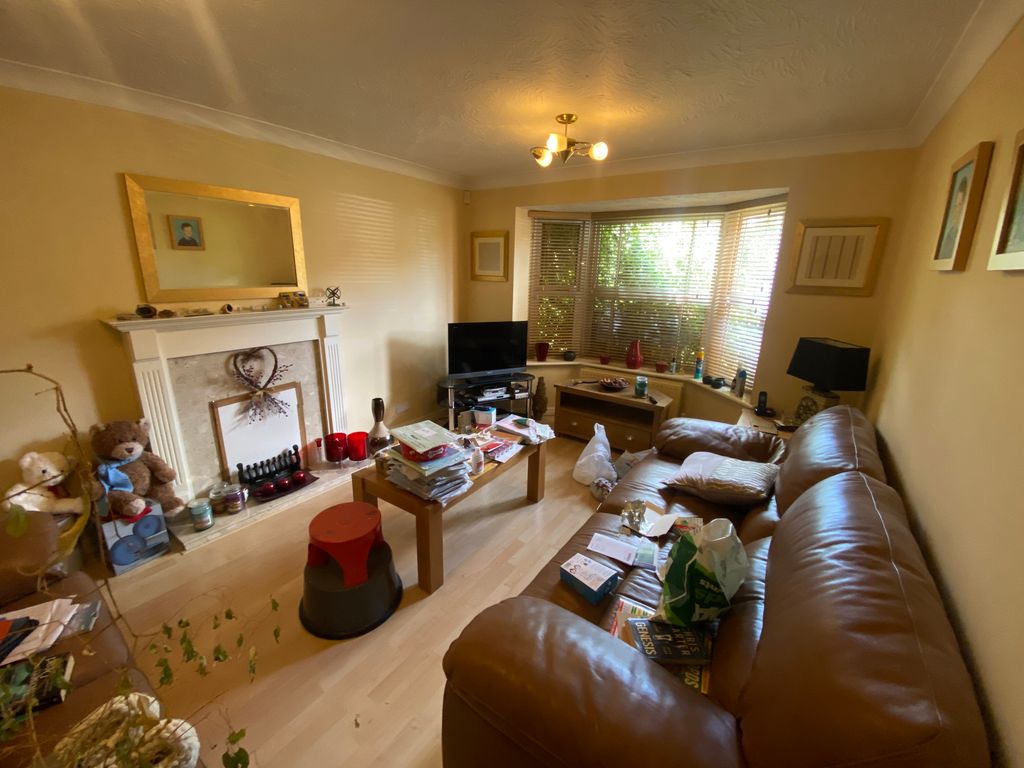 Property photo 2 of 7