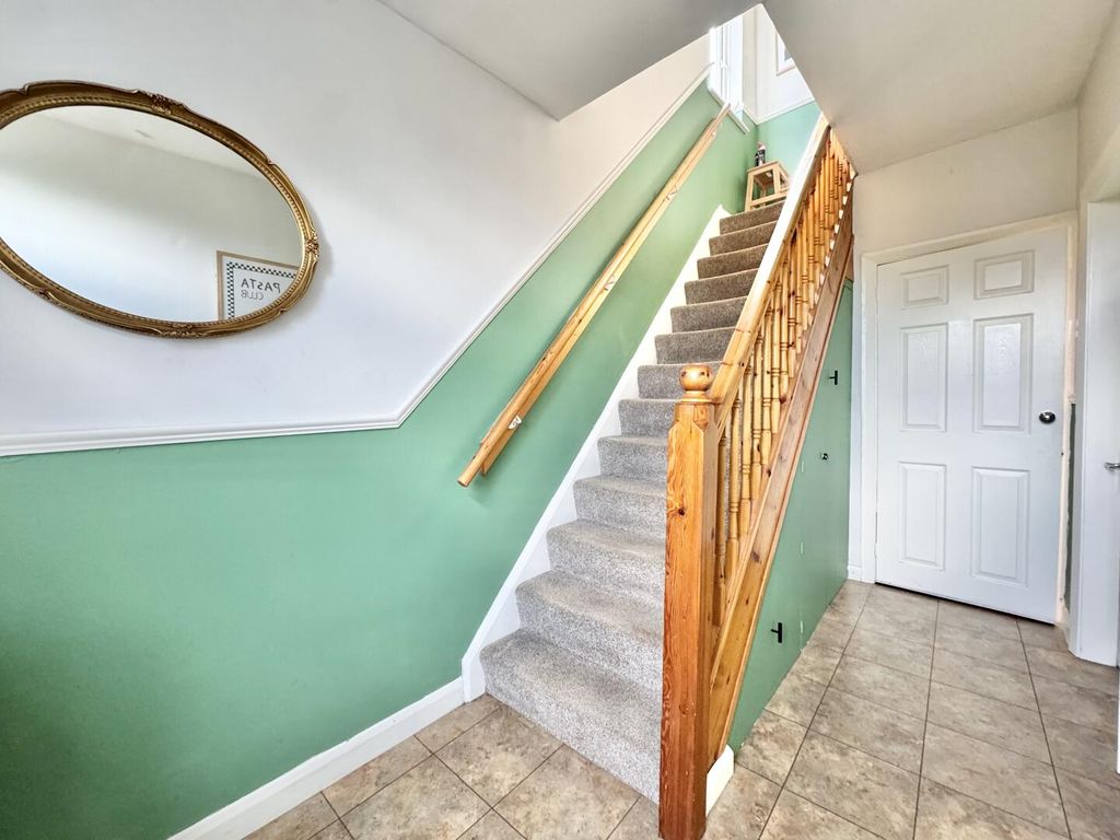 Property photo 3 of 24 Hallway