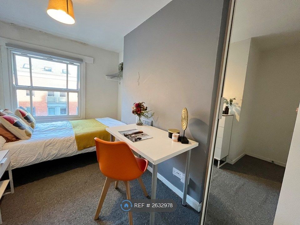 Property photo 3 of 10