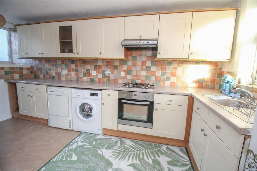 Property photo 2 of 10 Img_7439.Jpg