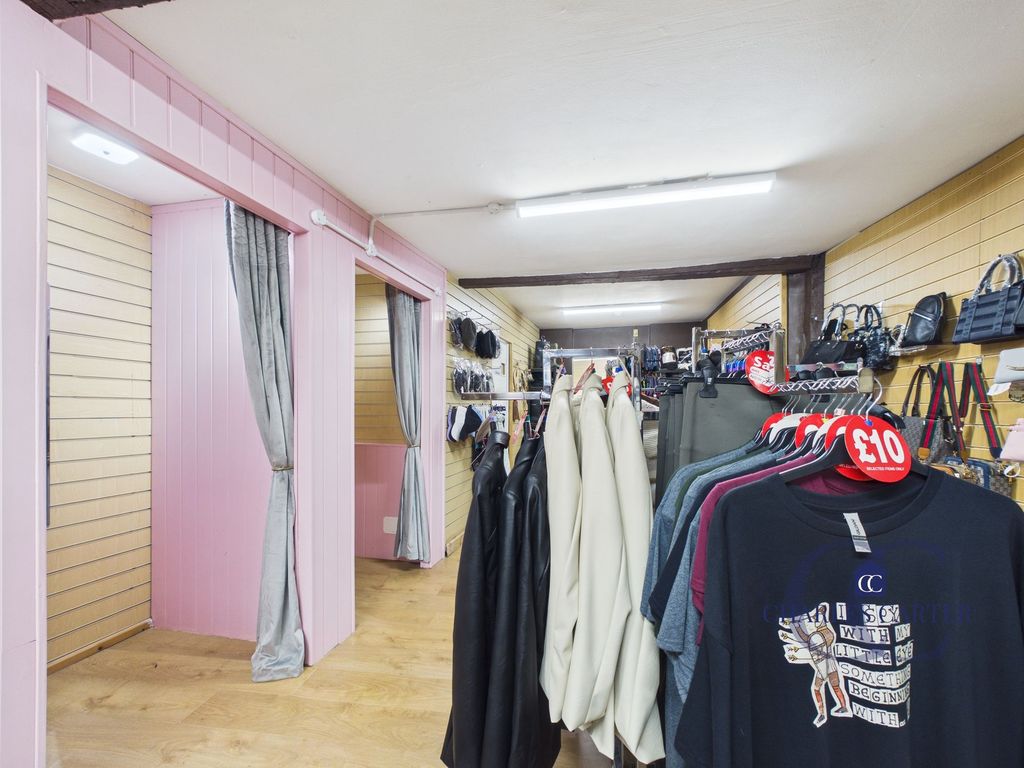 Property photo 3 of 6